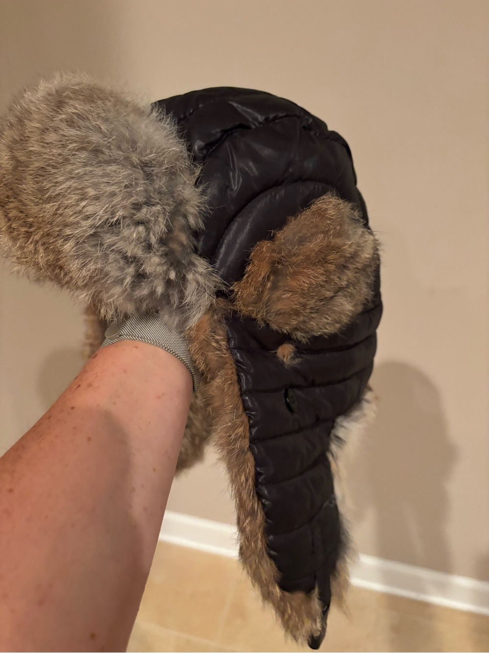 Black With brown Rabbit Fur-Lined Trapper Hat - Women's Winter Accessory